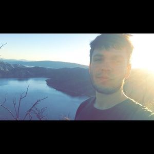 Meet your Posher, Alex